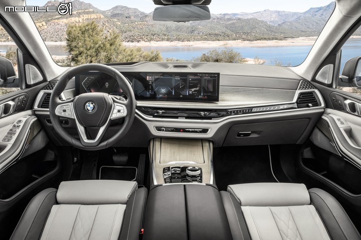 【海外新訊】全新外觀面容、內裝換上曲面大螢幕，BMW小改款X7正式登場！