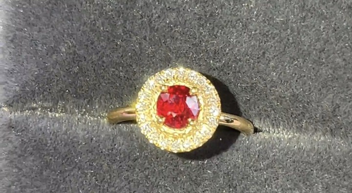 聊聊年輕一代的美感-關於自己設計求婚戒指