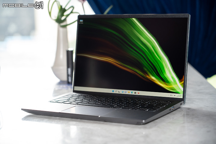 Acer 新一代 Swift 輕薄筆電正式上市 螢幕升級、造型更時尚！