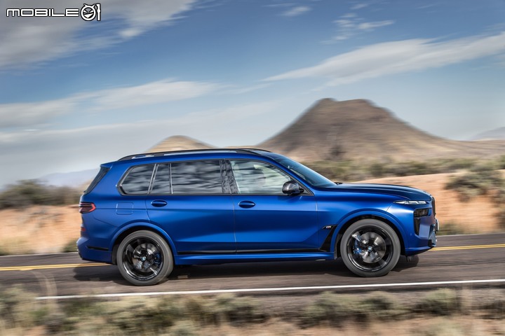 【海外新訊】全新外觀面容、內裝換上曲面大螢幕，BMW小改款X7正式登場！