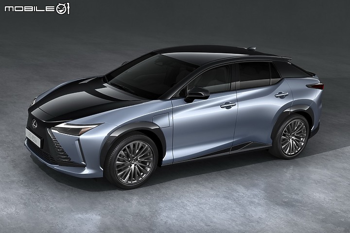 【海外新訊】Lexus RZ 450e正式亮相，前後雙馬達、DIRECT4四驅技術上身！