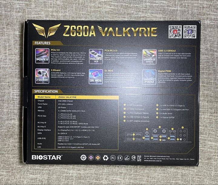 【開箱】女武神 Z690A VALKYRIE 主機版 DDR4