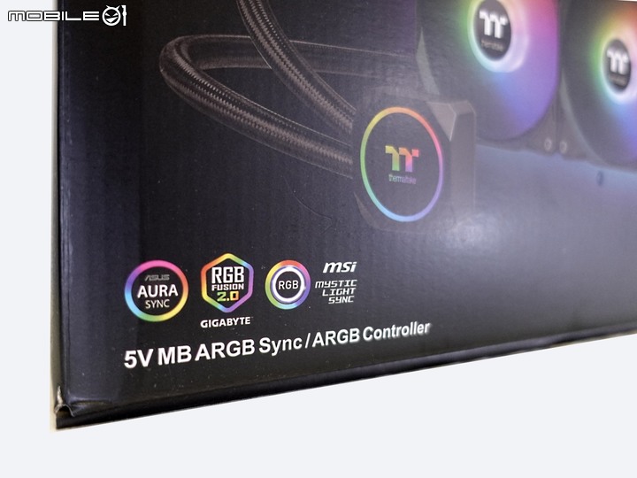 [開箱]平價、豐富且充實 TT TH360 一體式水冷散熱器