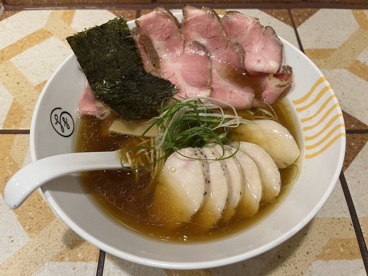 [食記] 大角拉麵，台灣新竹東區，馥郁有層次感的雞清湯醬油拉麵！