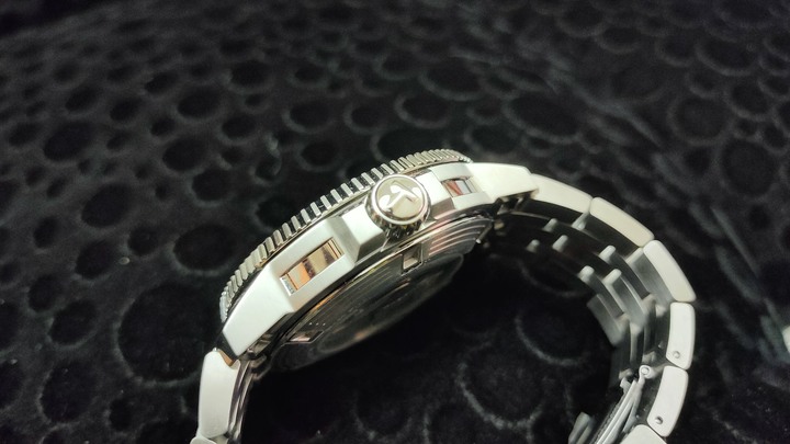 天梭Tissot seastar 1000 powermatic 80 silicium 矽游絲版本 開箱 (T1204071104101)