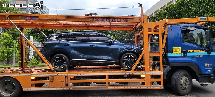 【01狗仔隊】Kia Sportage到港啦!推估五月底有機會上市!