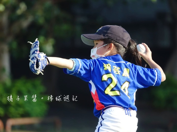 有爸爸媽媽對幼兒棒球也有興趣的嗎？