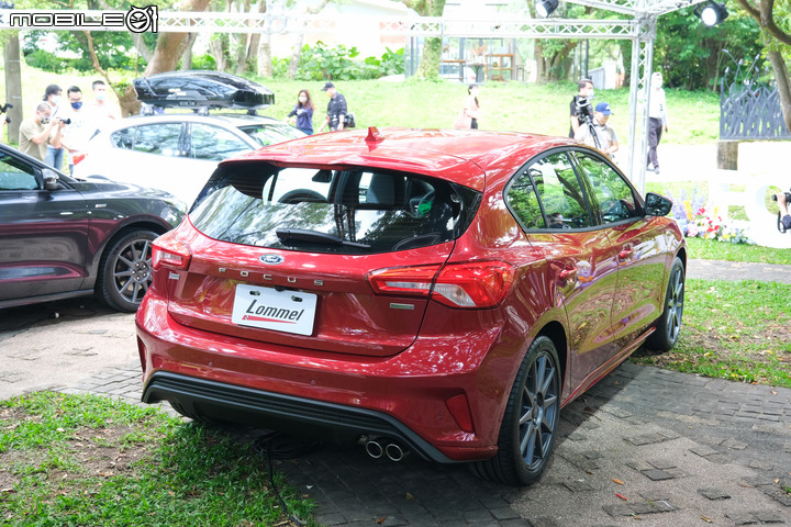 【國內新訊】Ford Focus 22.5年式新增全液晶儀錶,售價小漲1.9萬元,限時加贈電子後視鏡