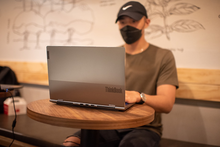Lenovo ThinkBook 14p Gen2 （AMD）CP值筆電開箱＋一週心得