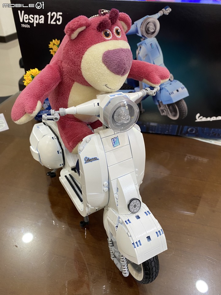 樂高 LEGO 10298 Vespa 125...大改造