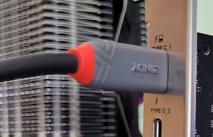 LINDY 92000_A ANTHRA LINE系列USB4 Type-C to Type-C傳輸線簡測