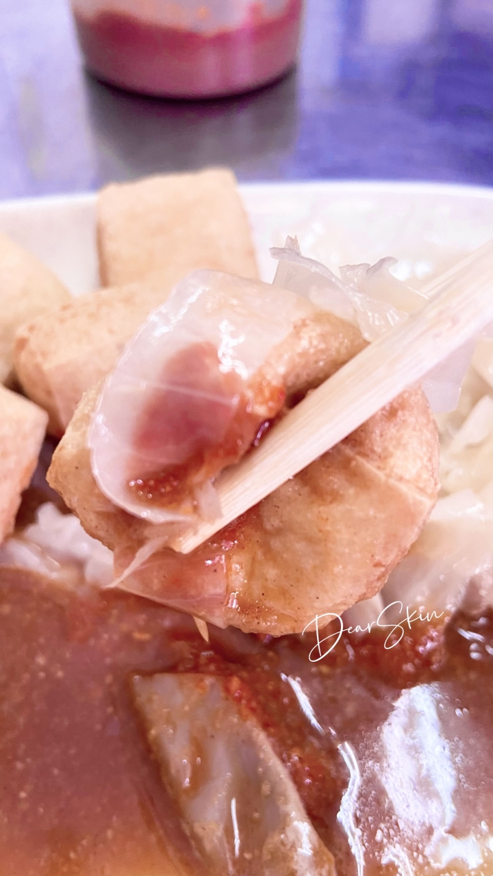 舊石牌火車站前張家臭豆腐