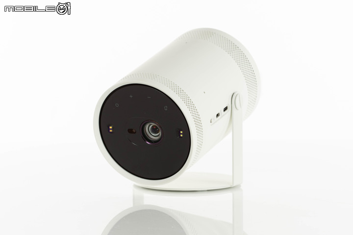 Samsung The Freestyle 迷你行動投影機試用 小巧身形卻能智慧投放大畫面感受