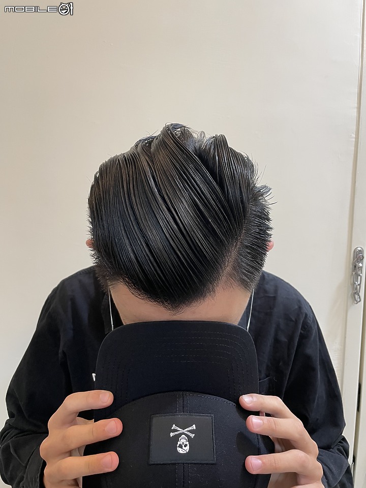 點我看大圖 Hanz de Fuko TWO TON POMADE 兩頓髮油 詳細測試