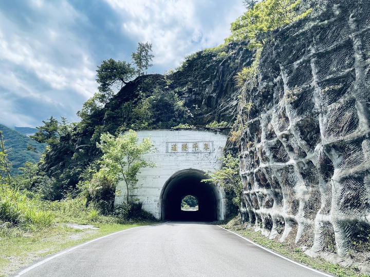 【悠悠の騎登百岳】台北出發順騎「宇老超大滿貫」
