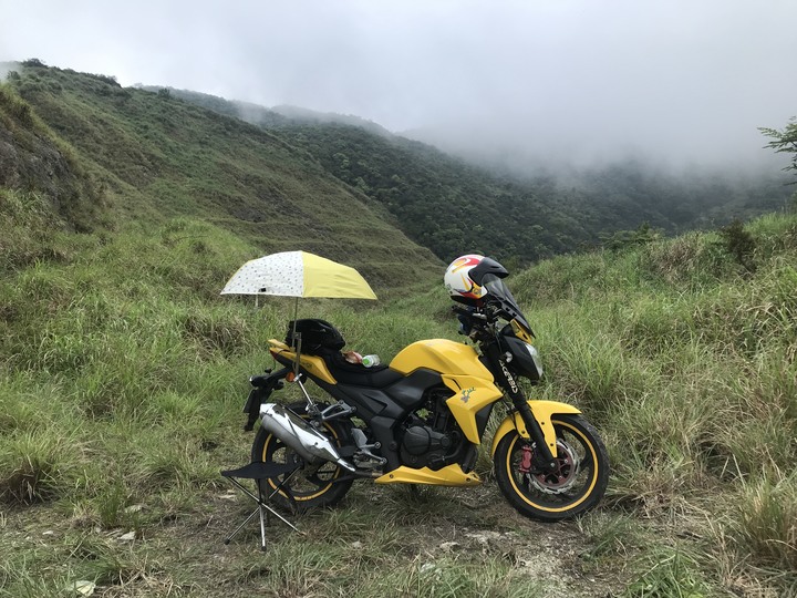 你有機車餐桌?