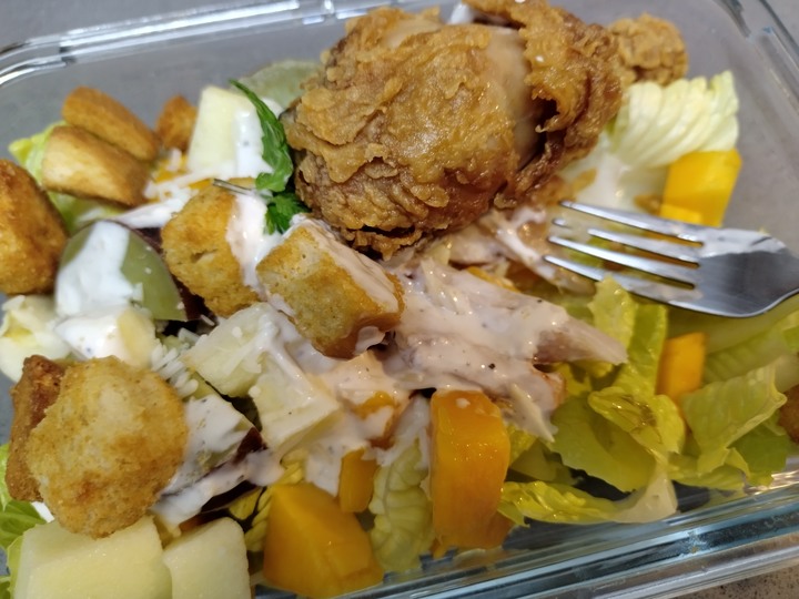 凱薩水果沙拉+雞肉