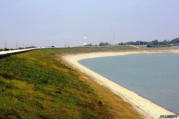 台南山海圳綠道自行車道