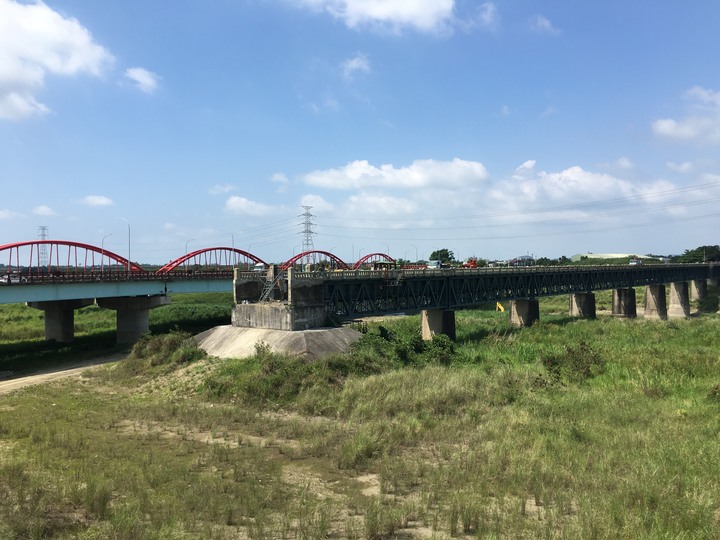 台南山海圳綠道自行車道