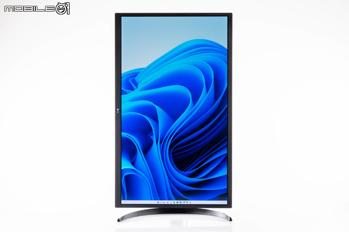 LG UltraFine Display OLED Pro 32EP950-B 顯示器開箱試用 以完整細膩色彩顯示滿足專業編輯需求