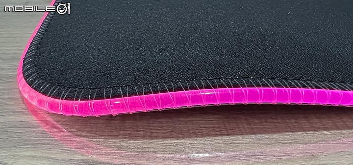點我看大圖 開箱 HyperX 輕量遊戲滑鼠 Pulsefire Haste 無線版