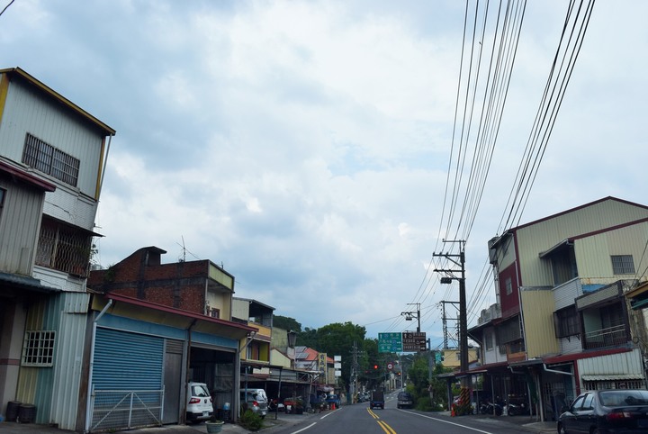 {追憶之旅}> 反共救國團自強活動 南橫健行隊~