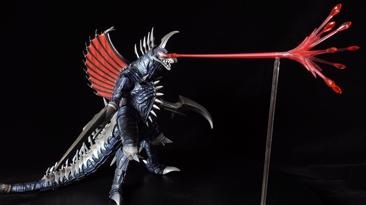 S.H.Monsterarts 蓋剛 ，兩個形態一次滿足，還原到不行，連頭一直掉都是致敬電影，讚啦!