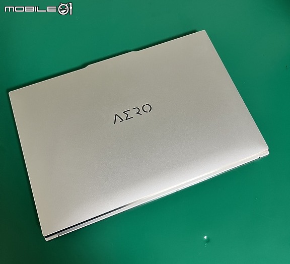 點我看大圖 AERO 16 XE5 炫光銀 RTX 3070Ti 入手簡單開箱