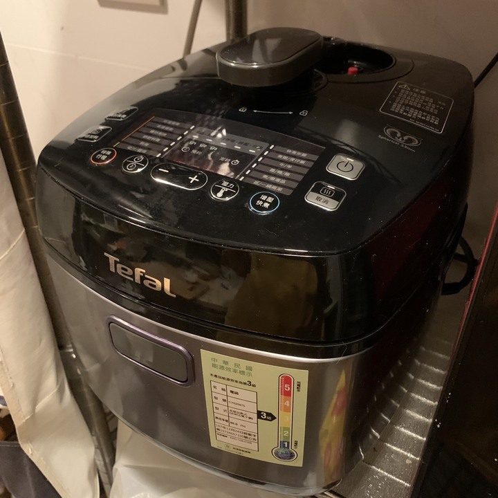 點我看大圖 自煮防疫 特福萬用鍋一鍋到底白醬義大利麵食譜