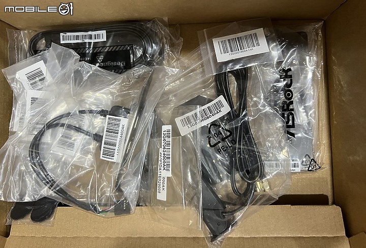 ASRock Z690 PG Velocita / i9 12900F 簡單開箱