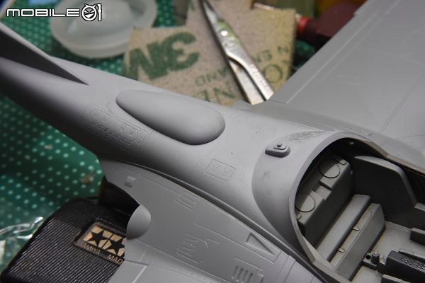 [模型製作記] 越戰怪怪機系列：A-37 蜻蜓