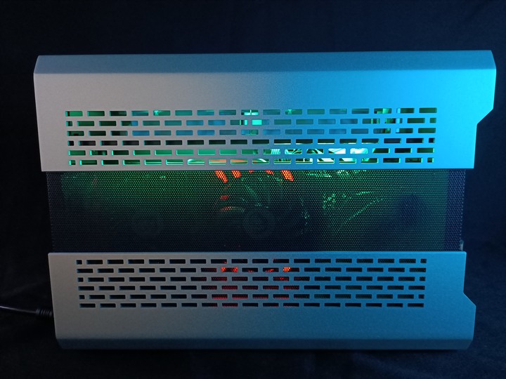 三種願望一次滿足 Phanteks Evolv Shift XT + Phanteks Revolt SFX金牌 650W 開箱評測