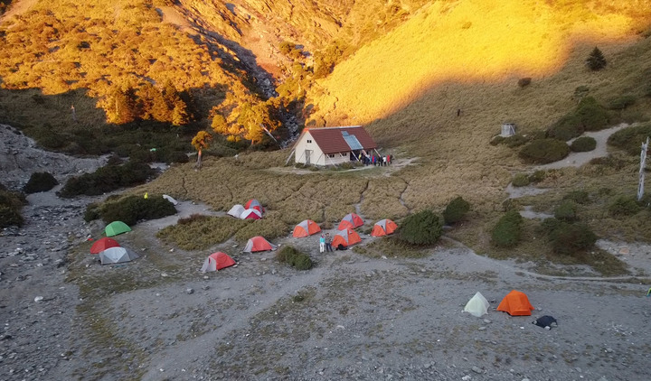 【南湖大山】三天兩夜六座百岳 | Day1 勝光登山口到南湖圈谷