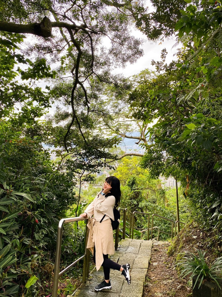 台北南港|南港山.親民好走的小百岳,飽覽101跟台北市區風景