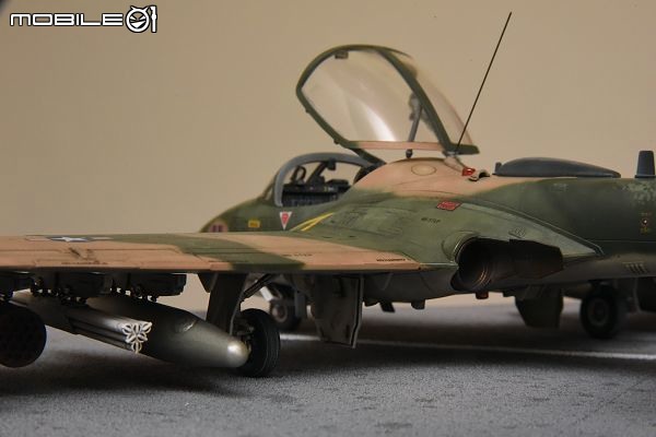 [模型製作記] 越戰怪怪機系列：A-37 蜻蜓