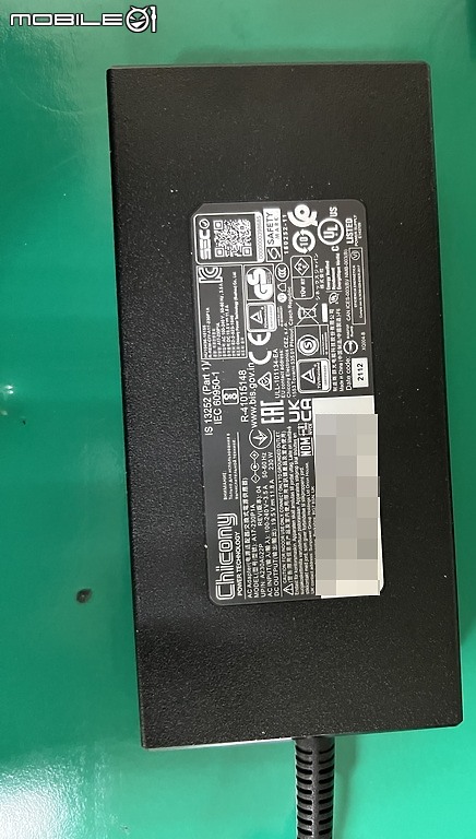 點我看大圖 AERO 16 XE5 炫光銀 RTX 3070Ti 入手簡單開箱