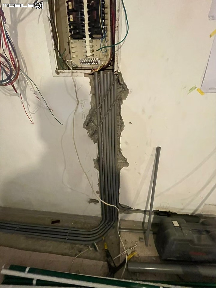 老宅裝修日誌……廢墟裝修進行中 Part III 之如圖施工很難嗎?!?!