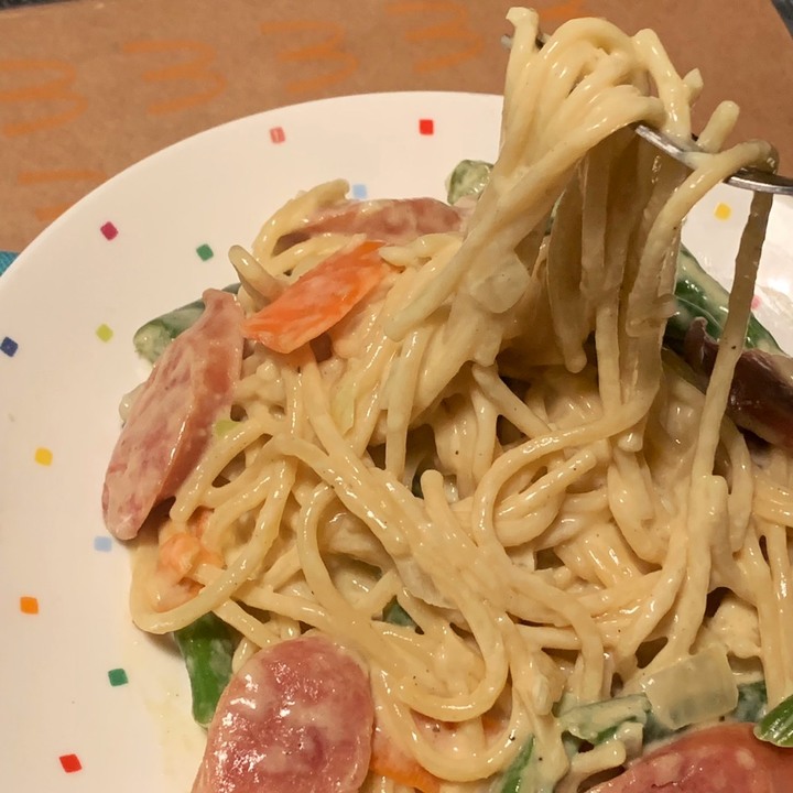 點我看大圖 自煮防疫 特福萬用鍋一鍋到底白醬義大利麵食譜