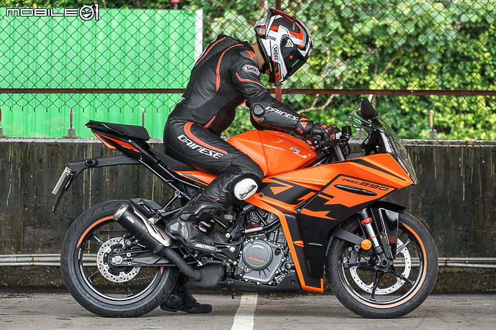 2022 KTM RC 390 賽道試駕｜電控齊全 競爭力再提升