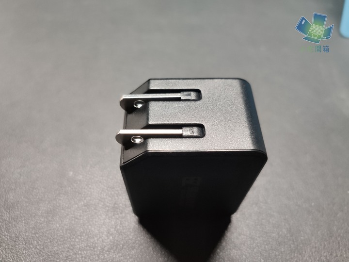 【小宅開箱】易智快充，生活中最簡易智能的小幫手，傳輸充電線周邊開箱