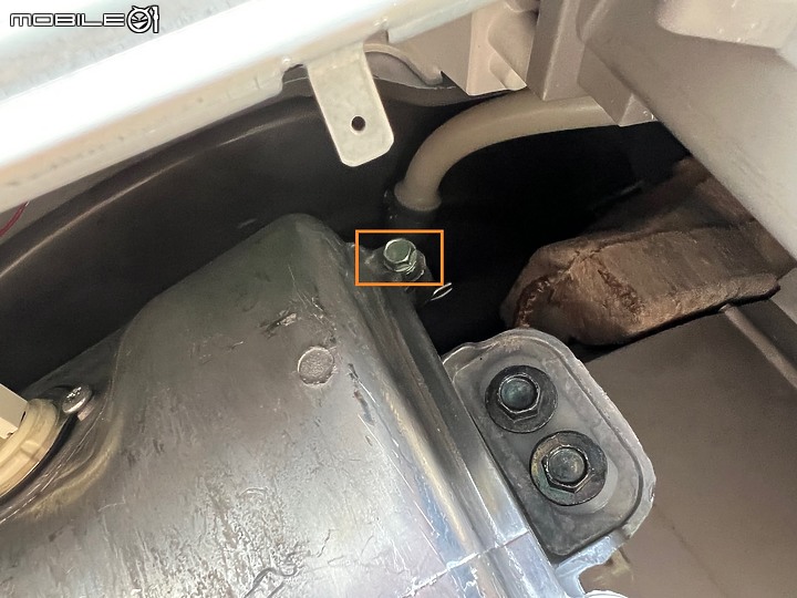點我看大圖 伊萊克斯 EWW1141AEWA 烘乾風道簡單清理