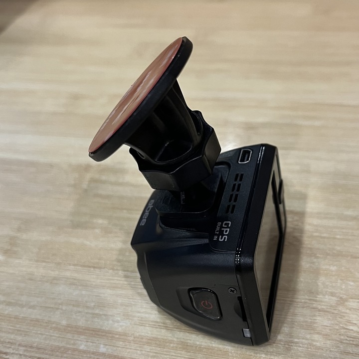 【小巧實用,快譯通C12G 高畫質 GPS測速行車記錄器 簡單開箱】