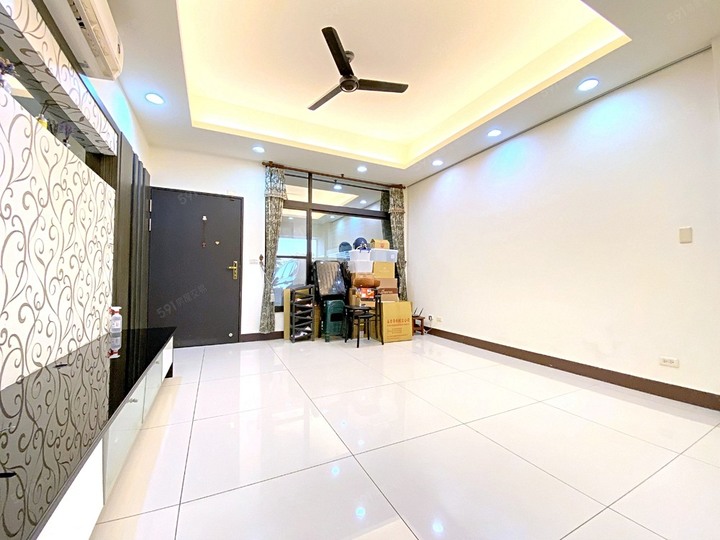【新市區近南科】「 屋主自售 」, 近國道、北外環道 ,無限棟距 !歡迎賞屋