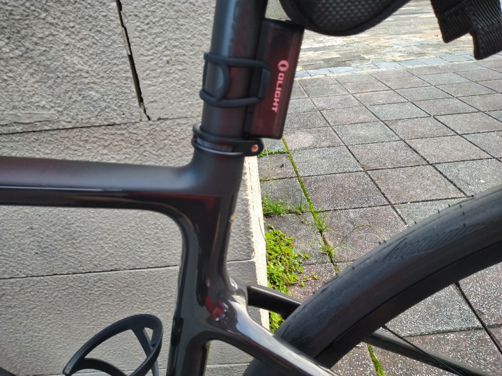 『更新』新車入手補圖片。新⼿購入三級碳⾞SCOTT ADDICT 30銀河星空紅預開箱