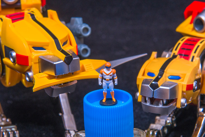 Blitzway × 5PRO STUDIO CARBOTIX《聖戰士》VOLTRON