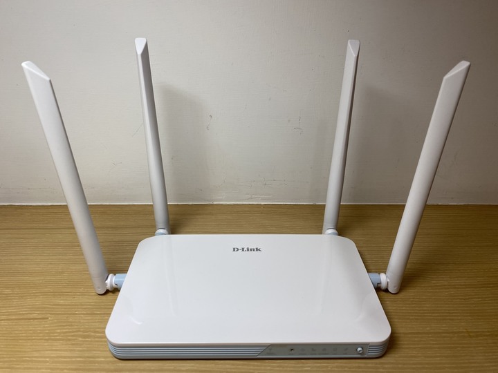 點我看大圖 D-Link G403 出遊外宿的最佳夥伴
