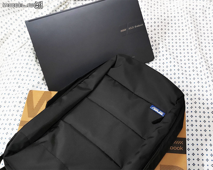 螢幕很美的M3500QC 15吋