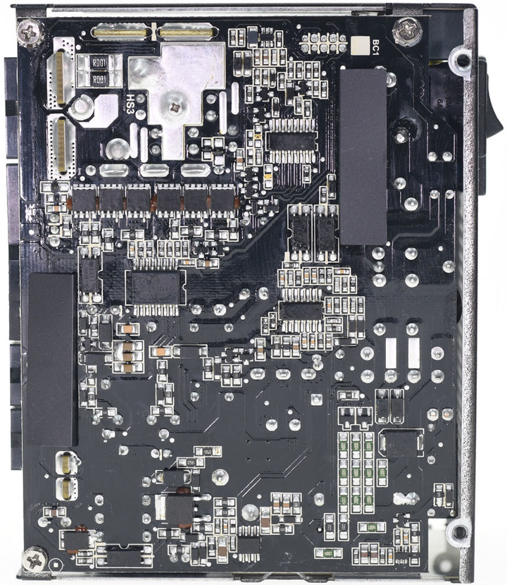 PHANTEKS追風者REVOLT SFX 750W金牌全模組化電源開箱