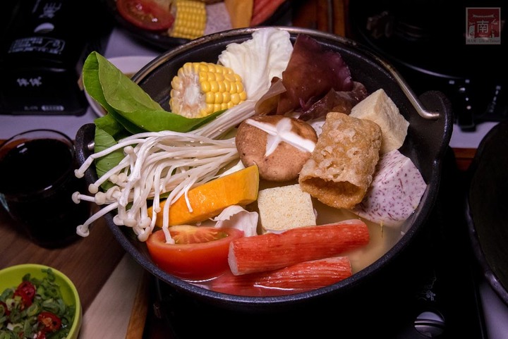 【臺南美食】景觀鍋物餐廳｜湯頭以昆布柴魚基底做變化｜外帶限定優惠0｜內用每鍋折0｜咖哩鍋物｜味噌鍋物｜新營火鍋｜聚餐首選~~隨園食鍋