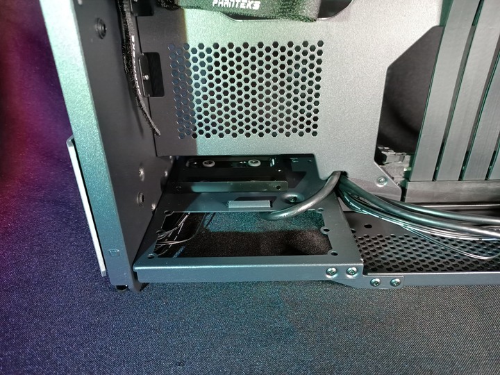 三種願望一次滿足 Phanteks Evolv Shift XT + Phanteks Revolt SFX金牌 650W 開箱評測